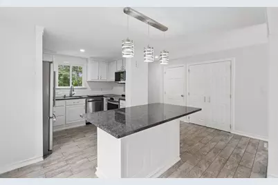 522 Hollis St #522, Framingham, MA 01702 - Photo 1