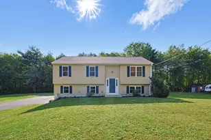 453 Howe St, East Brookfield, MA 01515 - Photo 1