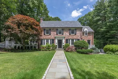 29 Pembroke Rd, Weston, MA 02493 - Photo 1
