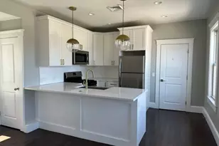 183 Chelsea St, Everett, MA 02149 - Photo 1