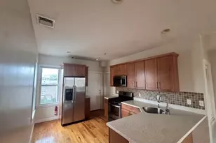 136 K St, Boston, MA 02127 - Photo 1