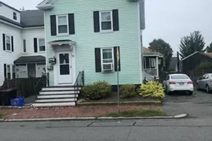 27 Pond St, Beverly, MA 01915 - Photo 1