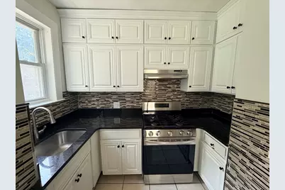 16 Mount Hood Ter #6, Lynn, MA 01901 - Photo 1