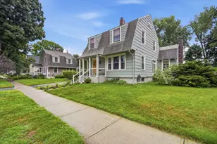 75 Hopkins Pl, Longmeadow, MA 01106 - Photo 1