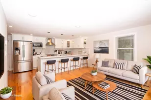 592 Poplar St, Boston, MA 02131 - Photo 1