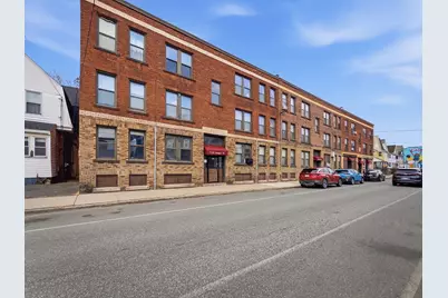 1447 Dwight St #3R, Holyoke, MA 01040 - Photo 1