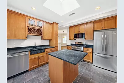 9 Odonnell Sq #3, Boston, MA 02122 - Photo 1