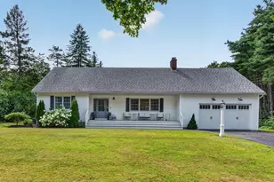 6 Hawthorne Cir, Andover, MA 01810 - Photo 1