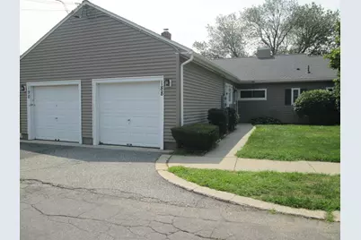 188 Horseshoe Dr #188, Chicopee, MA 01022 - Photo 1