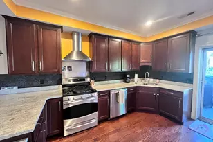 584 E 8th St, Boston, MA 02127 - Photo 1