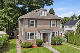 34 Daniels St, Lowell, MA 01852 - Photo 1