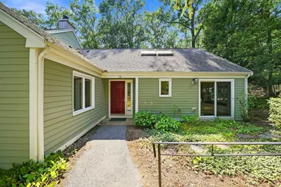 15 Fifer Ln #15, Lexington, MA 02420 - Photo 1