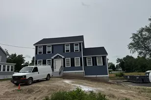 163 Greenmont Ave, Dracut, MA 01826 - Photo 1