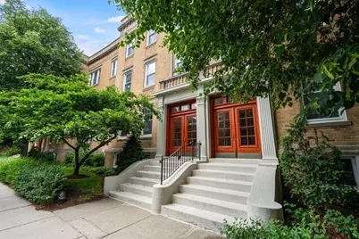 132 Sewall Avenue #C, Brookline, MA 02446 - Photo 1