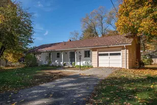 3 Montgomery Ave, Holyoke, MA 01040 - Photo 1
