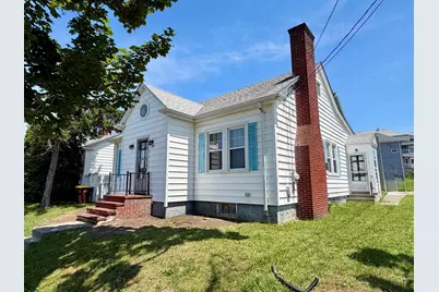 486 King Street, Fall River, MA 02724 - Photo 1