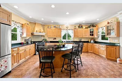 135 Lancaster Dr, Agawam, MA 01001 - Photo 1