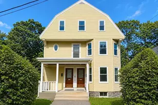 35 Palmer St, Waltham, MA 02451 - Photo 1