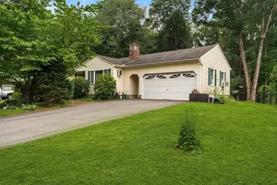 22 Carillon Circle, Easthampton, MA 01027 - Photo 1