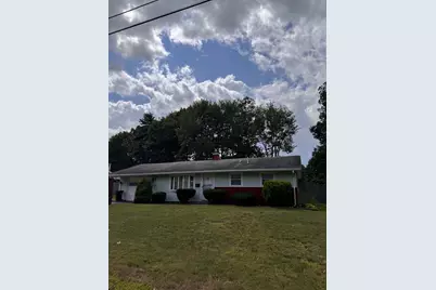 8 Aspen, Brockton, MA 02302 - Photo 1