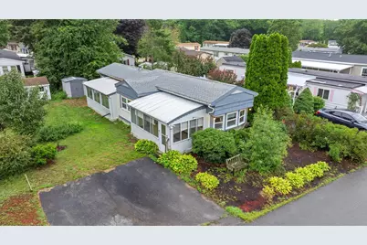 33 Hilltop Rd, Plainville, MA 02762 - Photo 1