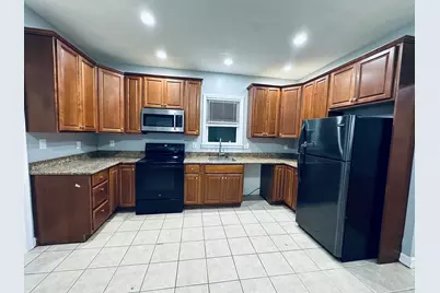 90 Chestnut Street #2, Chelsea, MA 02150 - Photo 1