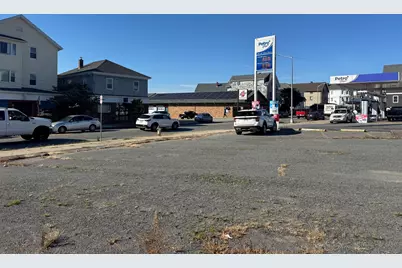 1732 S Main St, Fall River, MA 02724 - Photo 1