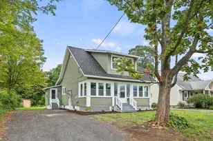 71 Essex St, Pittsfield, MA 01201 - Photo 1