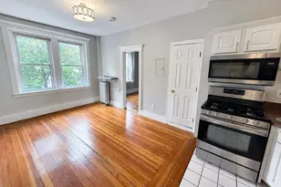 65 Burbank, Boston, MA 02115 - Photo 1