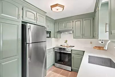 13 Hilltop Dr, Burlington, MA 01803 - Photo 1