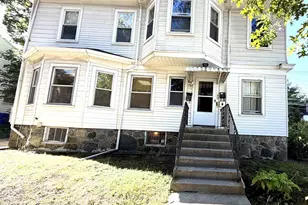 40 Paul Revere Rd, Arlington, MA 02476 - Photo 1