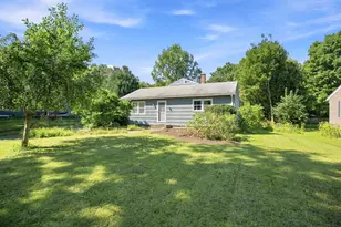 40 Lake St, Northampton, MA 01062 - Photo 1
