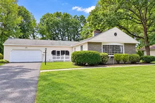 50 Woodside Dr, Longmeadow, MA 01106 - Photo 1