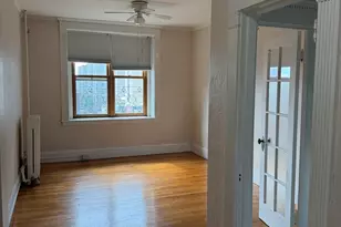 8 Garrison St, Boston, MA 02116 - Photo 1
