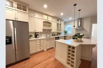 6 Strathmore Rd #2A, Brookline, MA 02445 - Photo 1