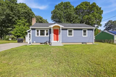 4 Claire, Amesbury, MA 01913 - Photo 1