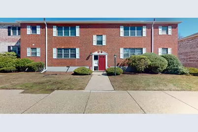 137 Lake Shore Rd #4, Boston, MA 02135 - Photo 1