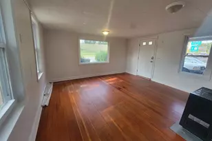 84 Main St, Spencer, MA 01562 - Photo 1