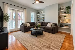 7 Murray Ct, Boston, MA 02128 - Photo 1