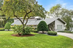 17 Trinity Rd, Winchester, MA 01890 - Photo 1
