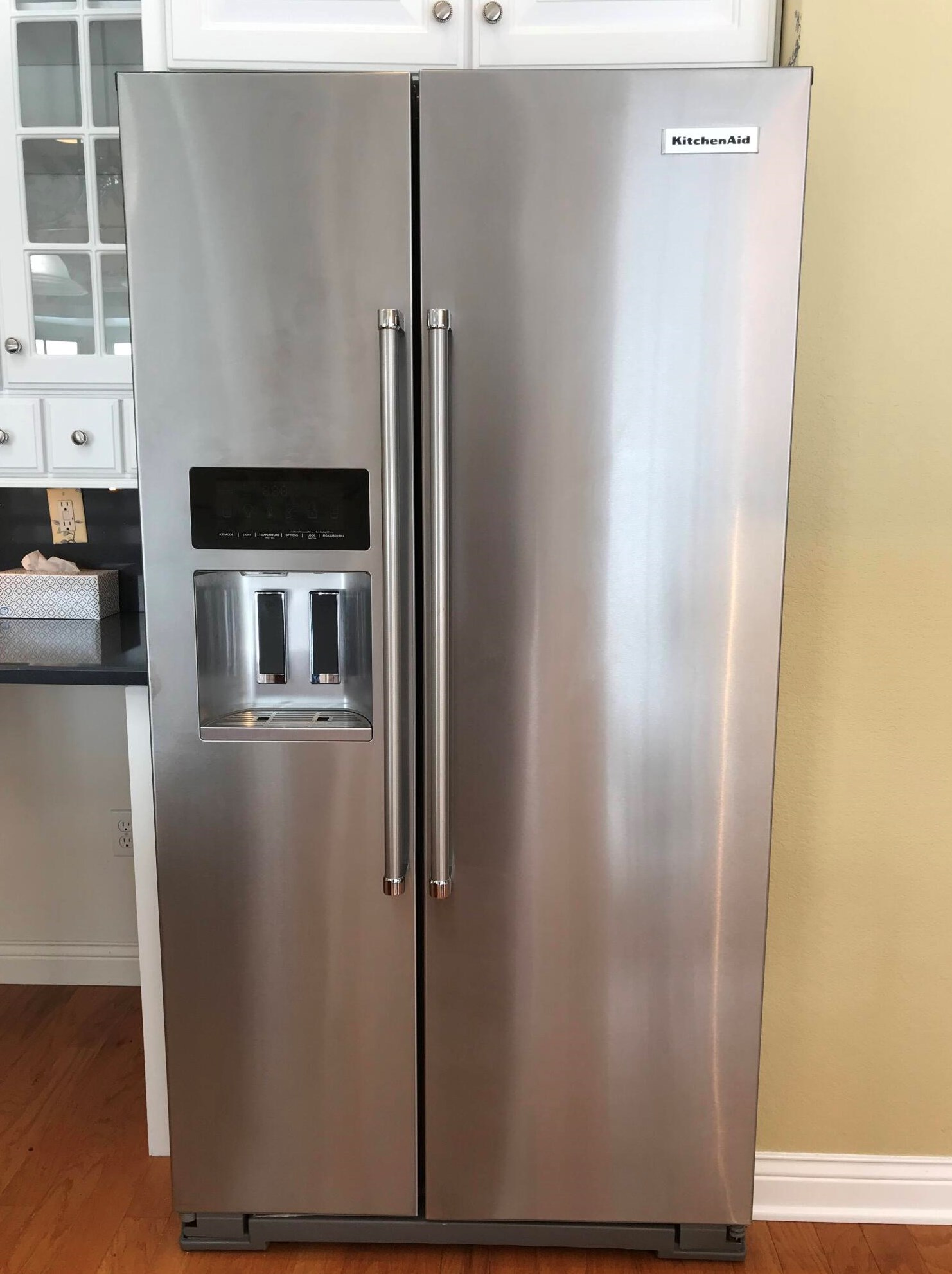 218 Maple Dr, Plymouth WI  53073-4059 exterior