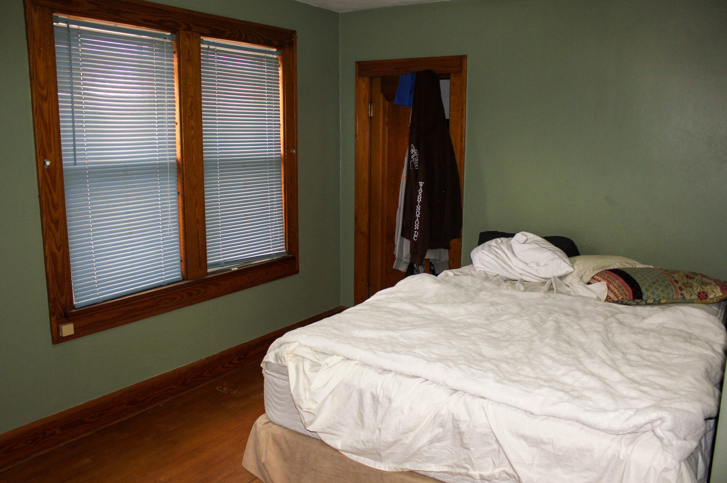 114 Frederick St, Plymouth WI 53073-2114 exterior