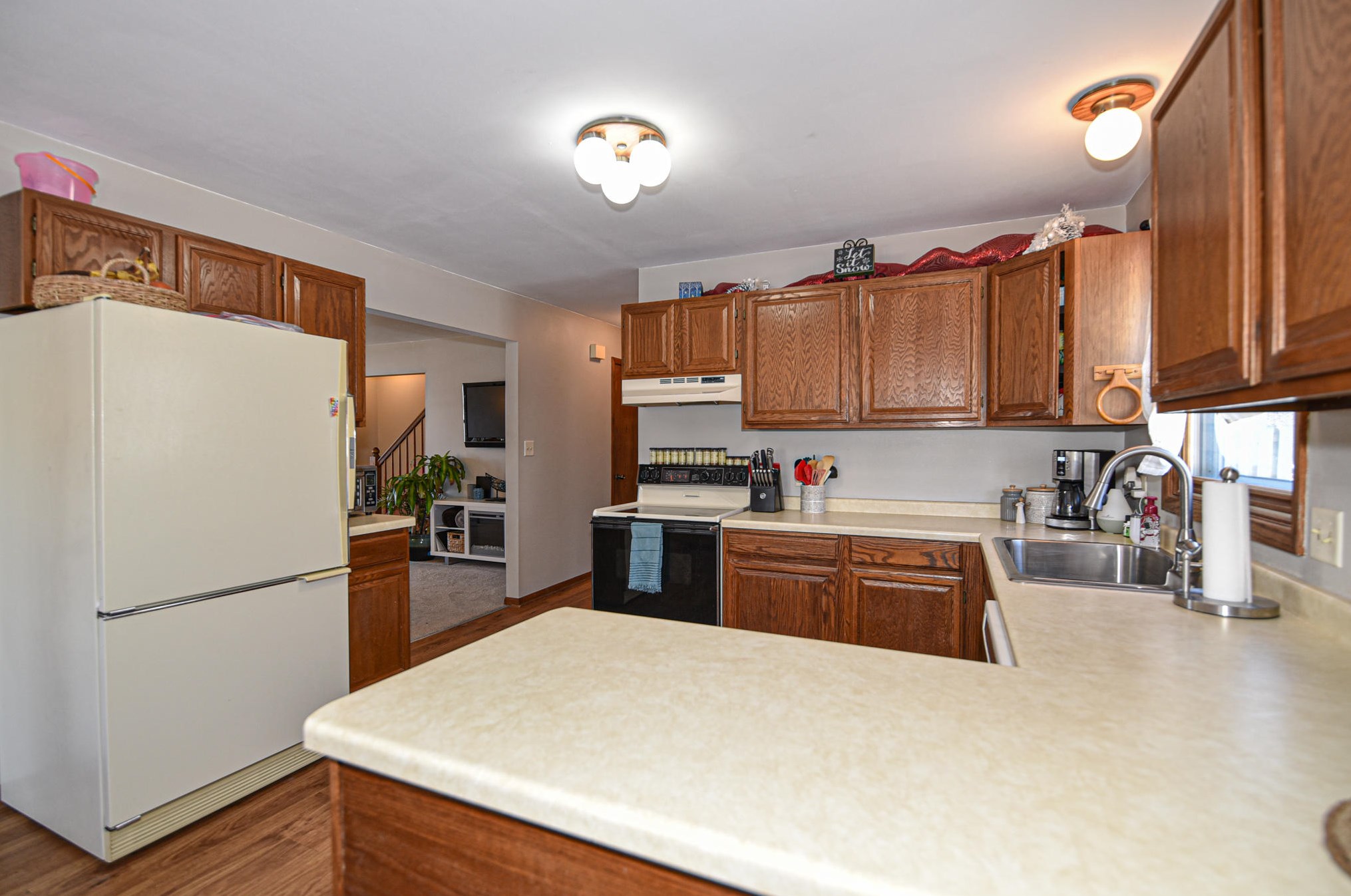 485 Green Meadow Dr, Brookfield WI 53045-3625 exterior