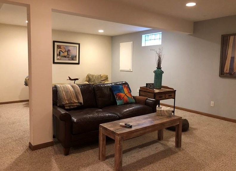 1261 Janette St, Fort Atkinson WI 53538-1635 exterior