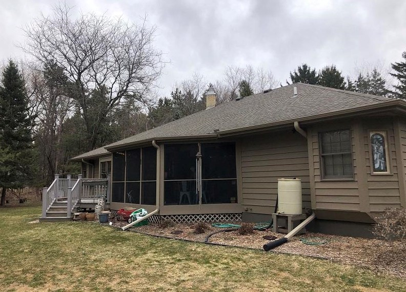 1261 Janette St, Fort Atkinson WI 53538-1635 exterior