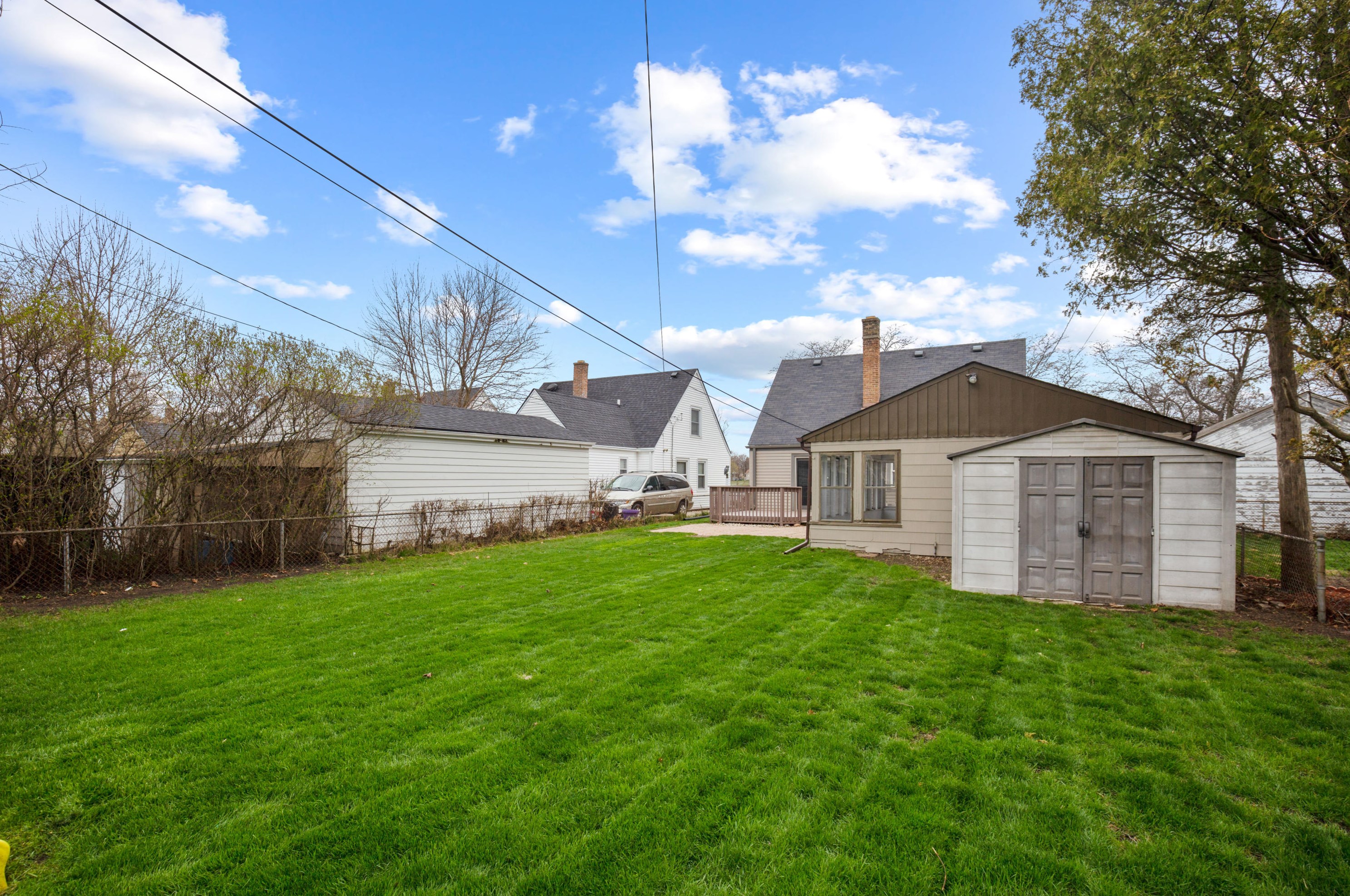 2113 Blaine Ave, Racine WI 53405-4121 exterior