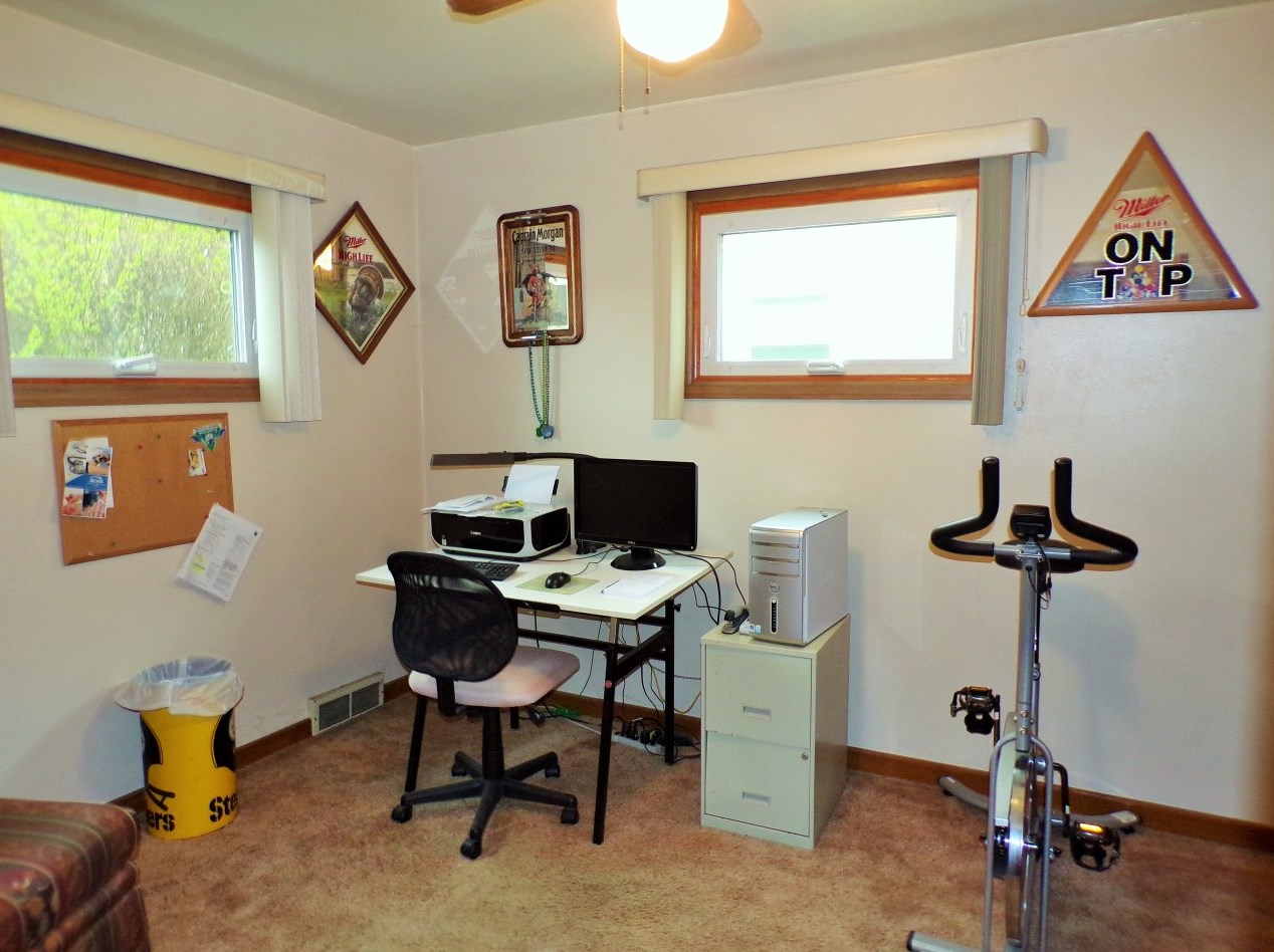 2712 7th St, Sheboygan WI  53081-6802 exterior