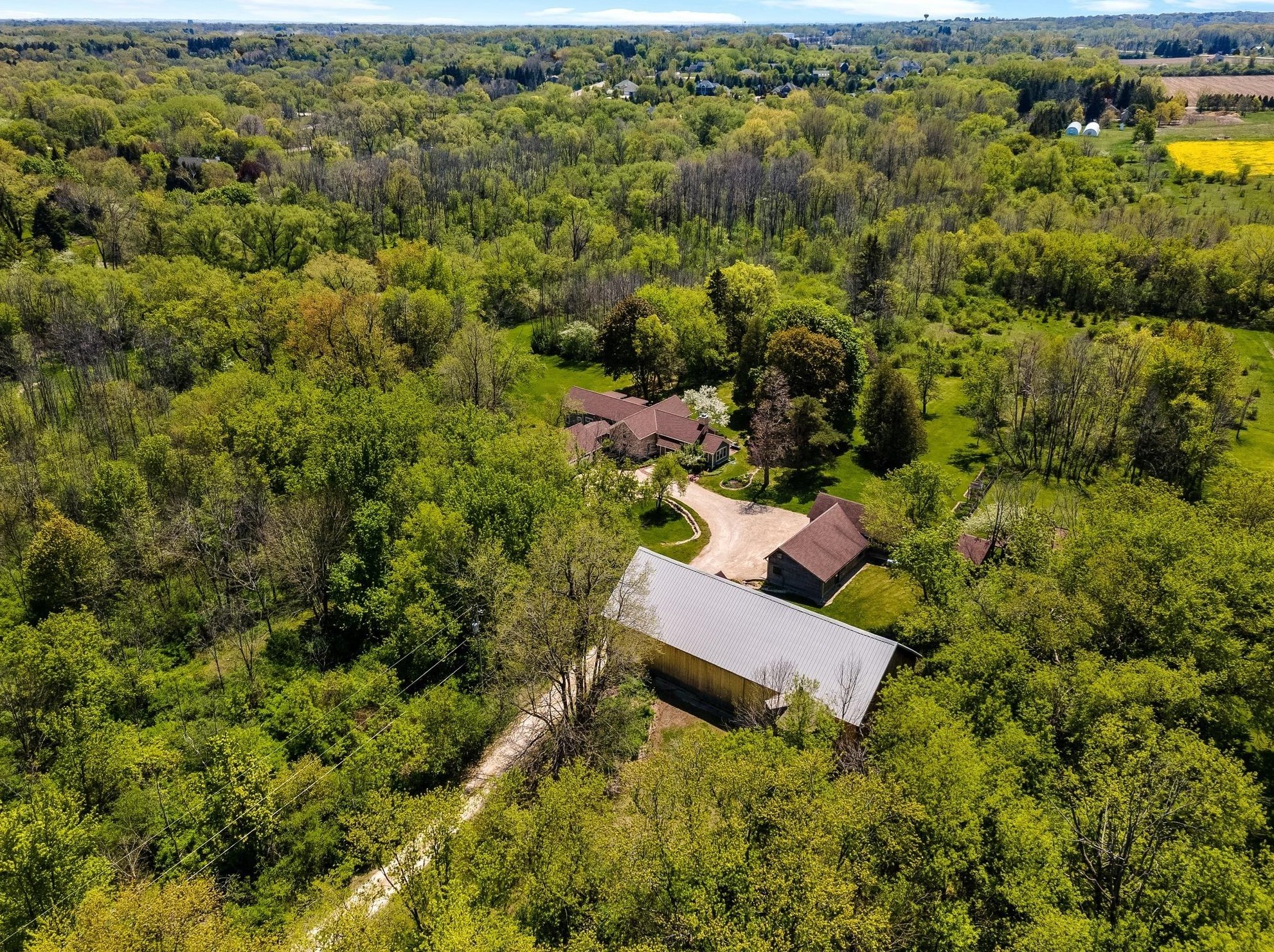 7925 Kaehlers Mill Rd, Cedarburg, WI 53012