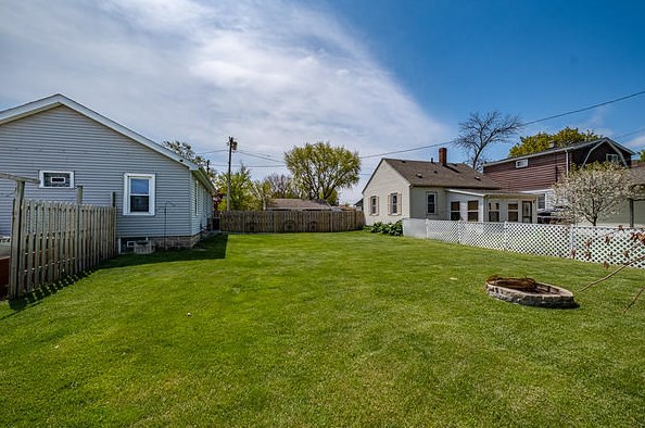 1526 North St, Racine WI  53402-3221 exterior