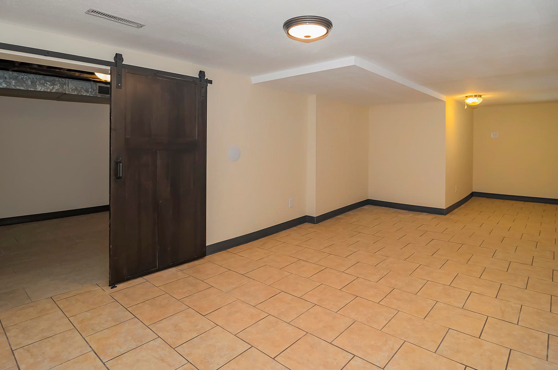 3651 Van Norman Ave, Cudahy WI  53110-1118 exterior